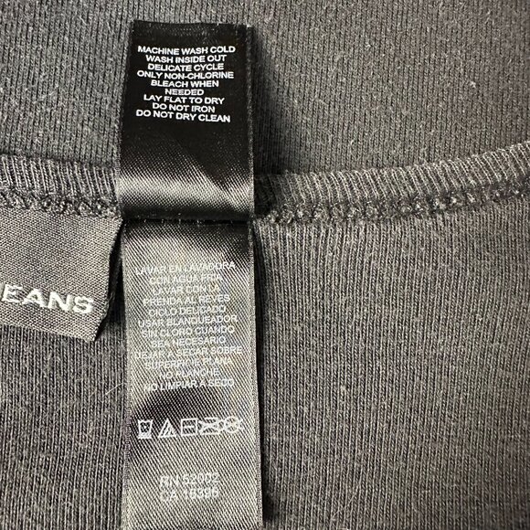 DKNY Women's Embellished Studded Logo V-Neck Cap Sleeve Tee,โ Size Medium, Black - Picture 7 of 7